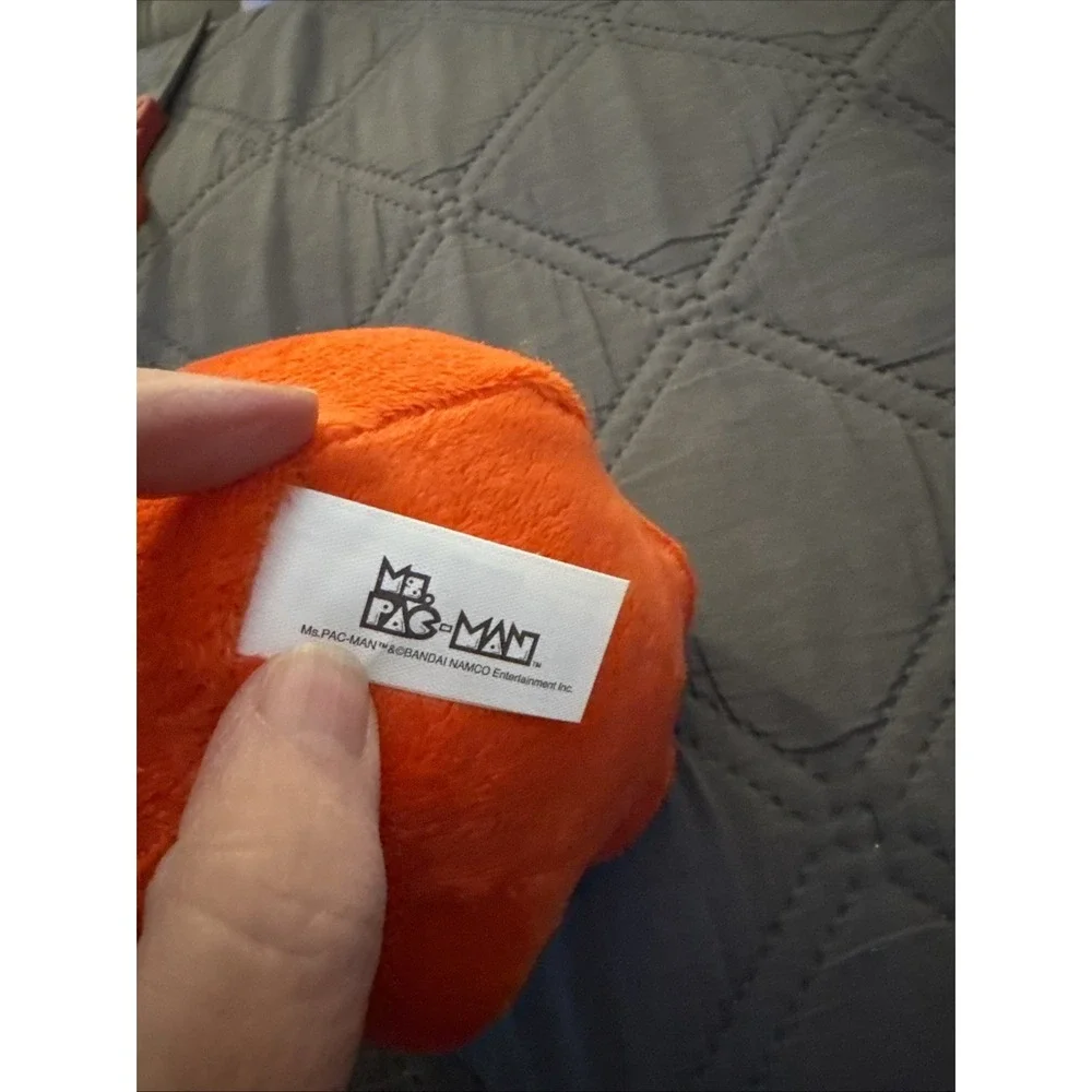 Bandai Namco Ms. Pacman Red Ghost Blinky 4